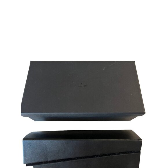 NEW DIOR MEDIUM BLACK HARD SUNGLASSES CASE WITH CLOTH & CARDS. 100% AUTHENTIC. - Picture 3 of 5